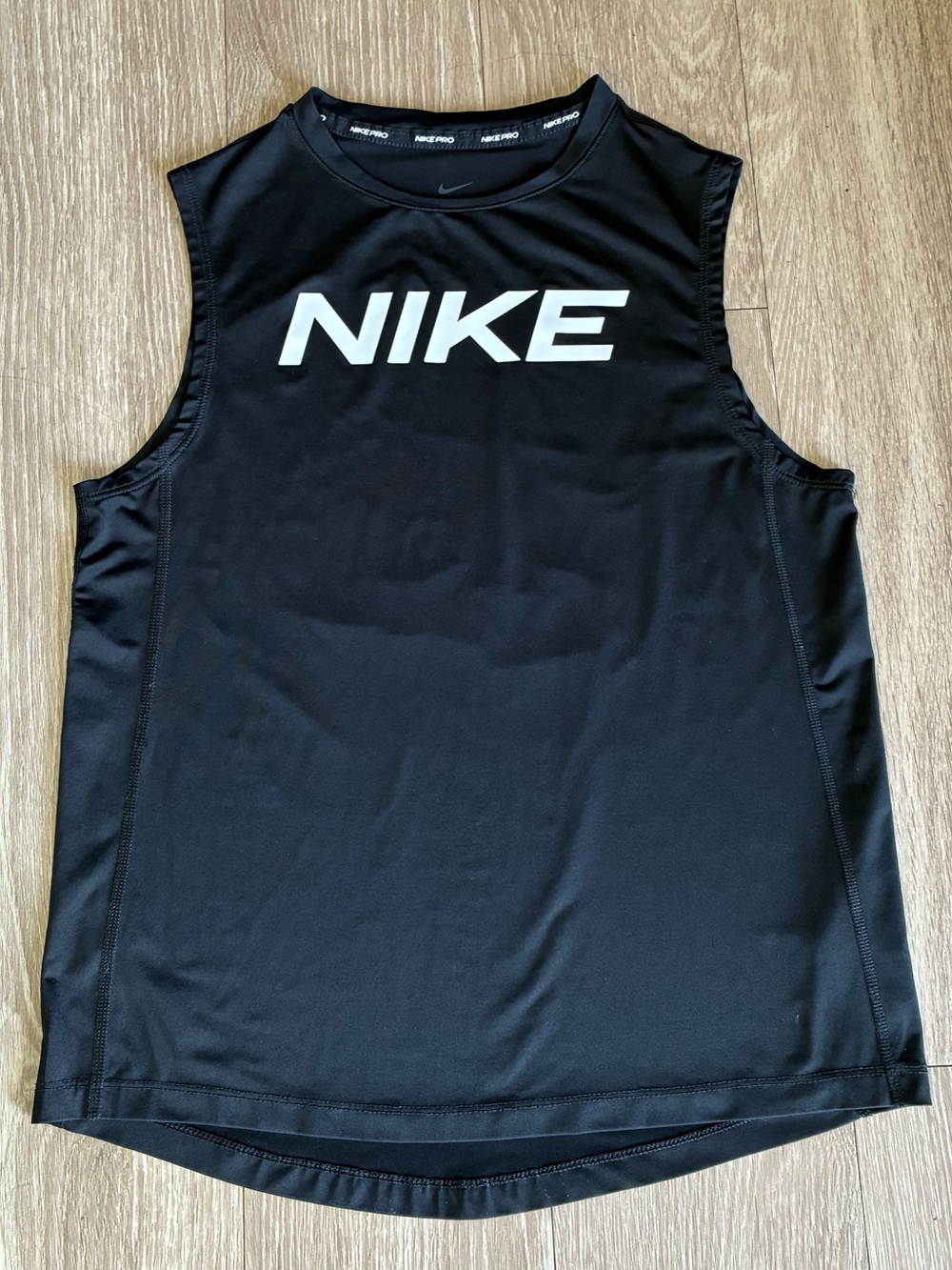 NIKE Pro DRI-FIT Tank